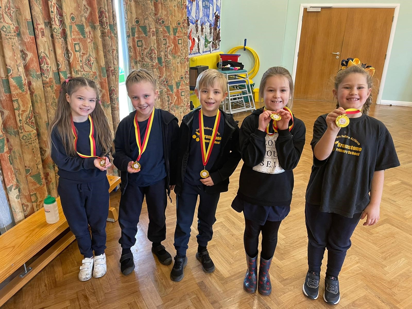 Bromstone Primary School - Gymnastics